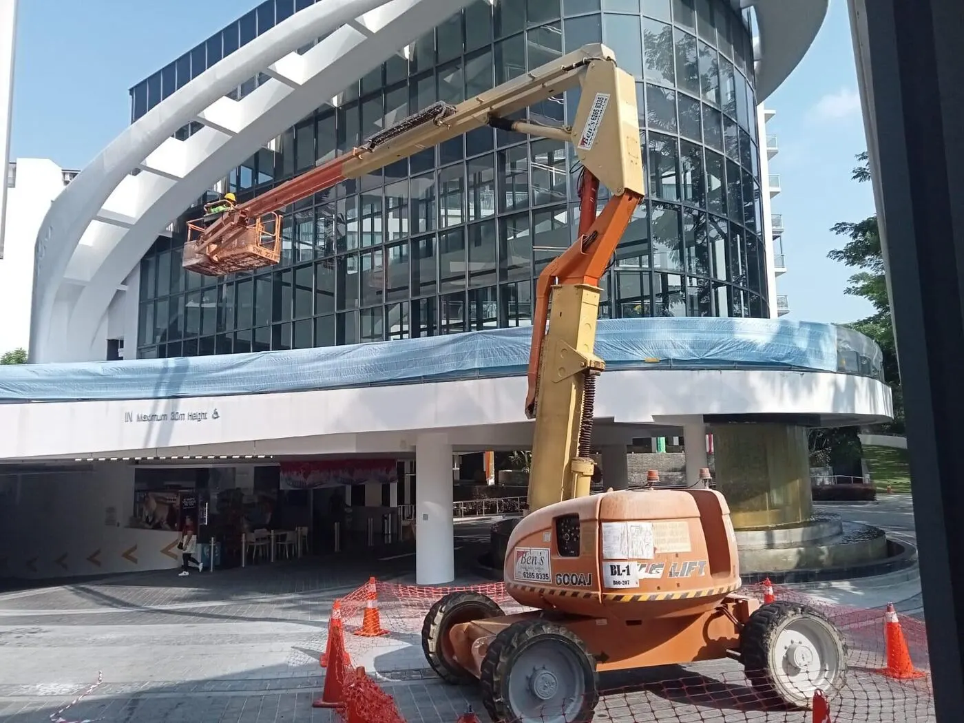 Façade Maintenance
